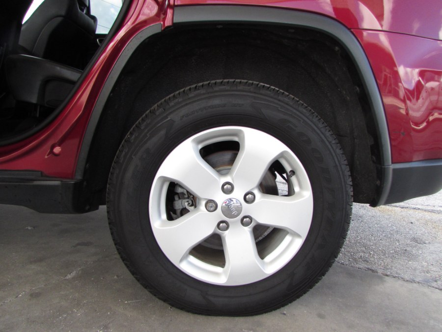 Used Jeep Grand Cherokee 4WD 4dr Laredo 2013 | VIP Auto Enterprise, Inc. Orlando, Florida Used Jeep Grand Cherokee 4WD 4dr Laredo 2013 | VIP Auto Enterprise, Inc. Orlando, Florida
