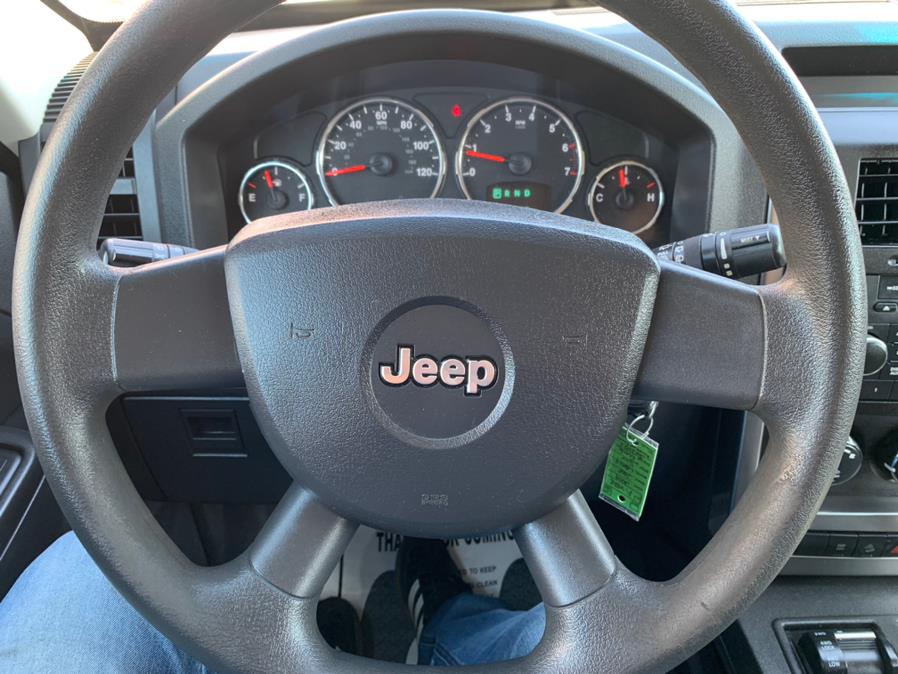 Used Jeep Liberty 4WD 4dr Rocky Mountain 2009 | Rt 138 Auto Center Inc . Taunton, Massachusetts Used Jeep Liberty 4WD 4dr Rocky Mountain 2009 | Rt 138 Auto Center Inc . Taunton, Massachusetts