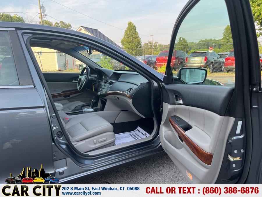 2011 Honda Accord Sdn 4dr V6 Auto EX-L, available for sale in East Windsor, Connecticut | Car City LLC. East Windsor, Connecticut 2011 Honda Accord Sdn 4dr V6 Auto EX-L, available for sale in East Windsor, Connecticut | Car City LLC. East Windsor, Connecticut