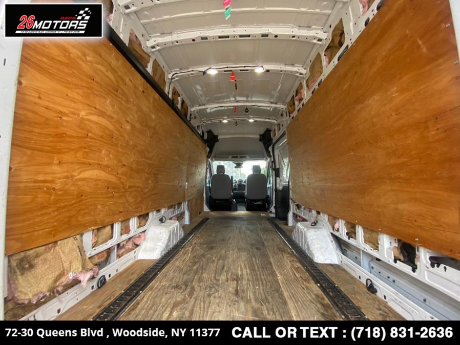 Used Ford Transit Van T-250 148" EL Hi Rf 9000 GVWR Sliding RH Dr 2018 | 26 Motors Queens. Woodside, New York Used Ford Transit Van T-250 148" EL Hi Rf 9000 GVWR Sliding RH Dr 2018 | 26 Motors Queens. Woodside, New York