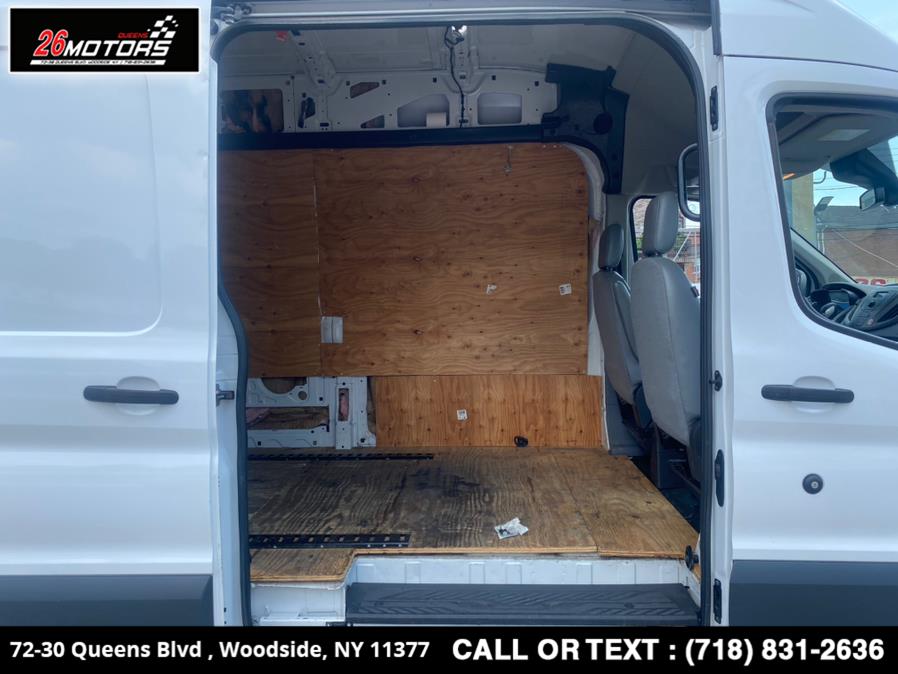 Used Ford Transit Van T-250 148" EL Hi Rf 9000 GVWR Sliding RH Dr 2018 | 26 Motors Queens. Woodside, New York Used Ford Transit Van T-250 148" EL Hi Rf 9000 GVWR Sliding RH Dr 2018 | 26 Motors Queens. Woodside, New York