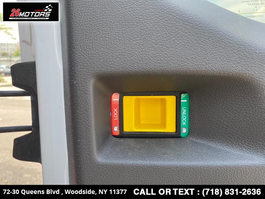 Used Ford Transit Passenger Wagon T-350 148" Med Roof XL RWD 2021 | 26 Motors Queens. Woodside, New York Used Ford Transit Passenger Wagon T-350 148" Med Roof XL RWD 2021 | 26 Motors Queens. Woodside, New York