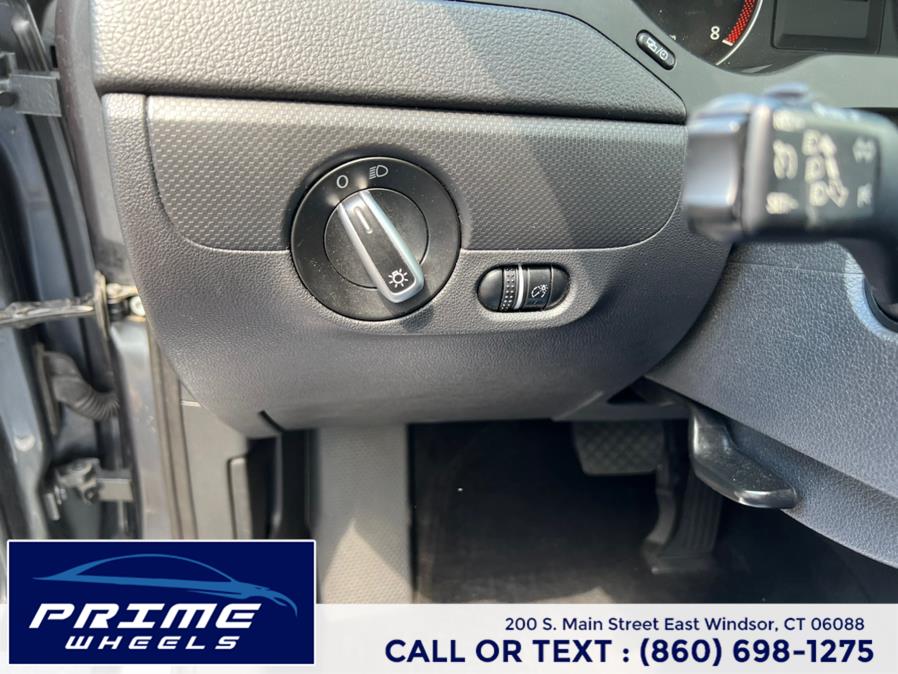 Used Volkswagen Jetta Sedan 4dr Auto SE PZEV 2012 | Prime Wheels. East Windsor, Connecticut Used Volkswagen Jetta Sedan 4dr Auto SE PZEV 2012 | Prime Wheels. East Windsor, Connecticut