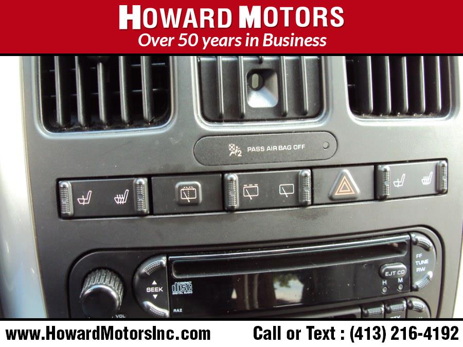 Used Chrysler Town & Country LWB 4dr Wgn Touring 2007 | Howard Motors. Springfield, Massachusetts Used Chrysler Town & Country LWB 4dr Wgn Touring 2007 | Howard Motors. Springfield, Massachusetts