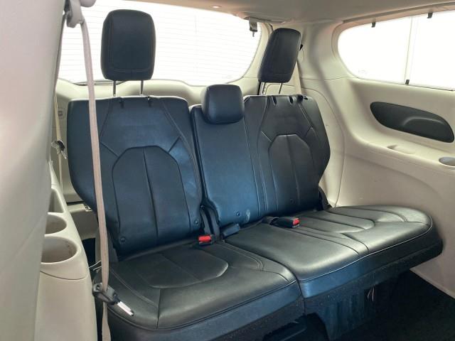 Used Chrysler Pacifica Touring L 2019 | Queens Auto Mall. Richmond Hill, New York Used Chrysler Pacifica Touring L 2019 | Queens Auto Mall. Richmond Hill, New York