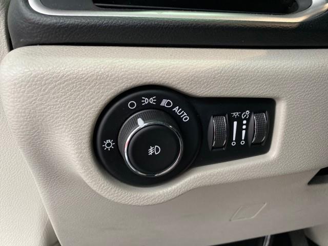 Used Chrysler Pacifica Touring L 2019 | Queens Auto Mall. Richmond Hill, New York Used Chrysler Pacifica Touring L 2019 | Queens Auto Mall. Richmond Hill, New York