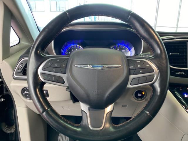 Used Chrysler Pacifica Touring L 2019 | Queens Auto Mall. Richmond Hill, New York Used Chrysler Pacifica Touring L 2019 | Queens Auto Mall. Richmond Hill, New York