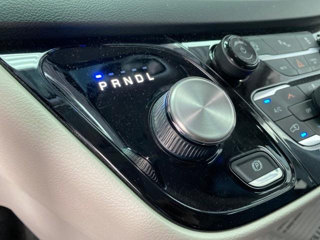 Used Chrysler Pacifica Touring L 2019 | Queens Auto Mall. Richmond Hill, New York Used Chrysler Pacifica Touring L 2019 | Queens Auto Mall. Richmond Hill, New York