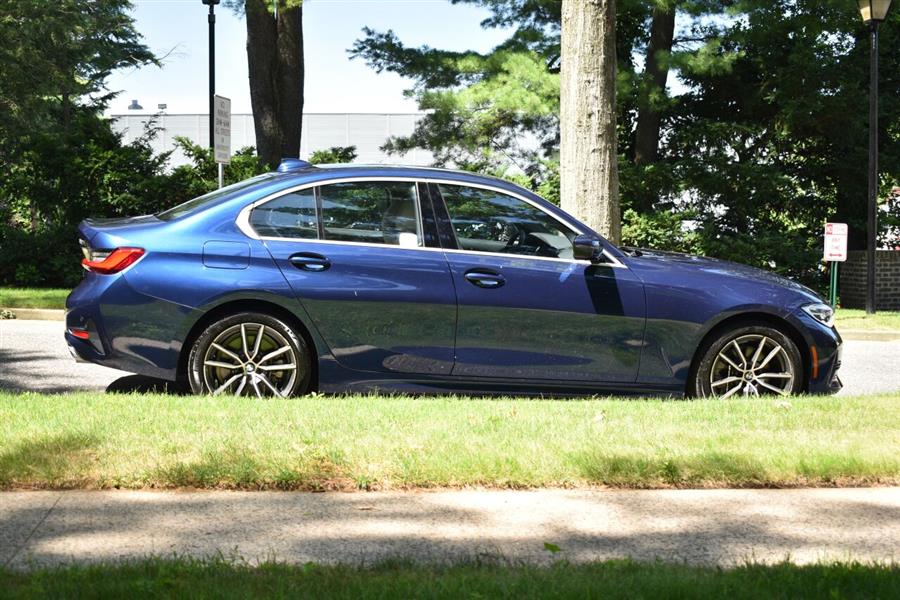 2019 BMW 3 Series 330i xDrive AWD 4dr Sedan, available for sale in Great Neck, New York | Camy Cars. Great Neck, New York 2019 BMW 3 Series 330i xDrive AWD 4dr Sedan, available for sale in Great Neck, New York | Camy Cars. Great Neck, New York