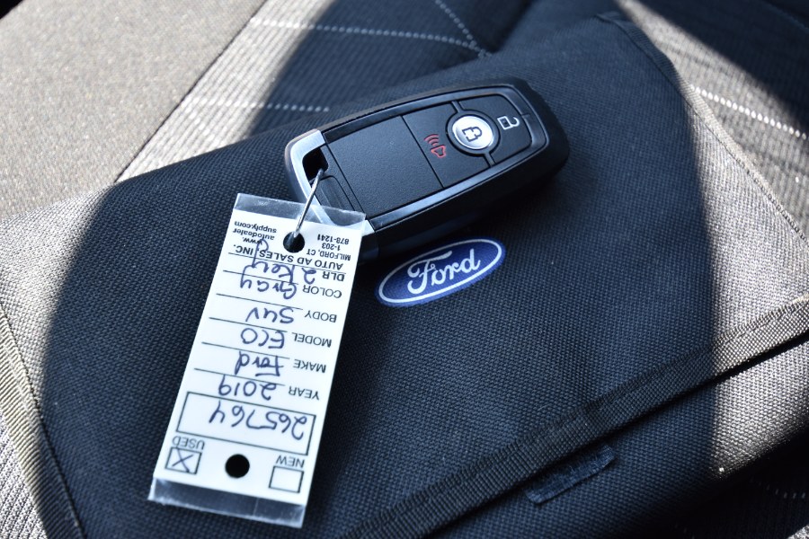 Used Ford EcoSport SE 4WD 2019 | Highline Car Connection. Waterbury, Connecticut Used Ford EcoSport SE 4WD 2019 | Highline Car Connection. Waterbury, Connecticut