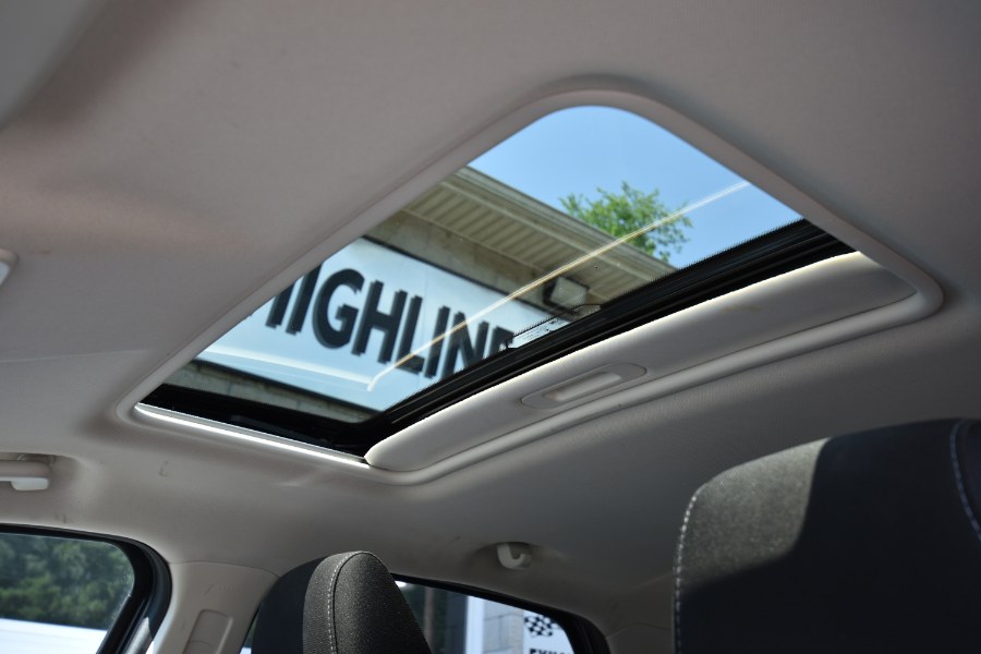 Used Ford EcoSport SE 4WD 2019 | Highline Car Connection. Waterbury, Connecticut Used Ford EcoSport SE 4WD 2019 | Highline Car Connection. Waterbury, Connecticut