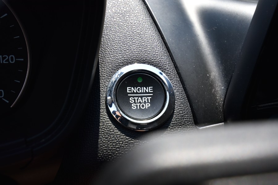 Used Ford EcoSport SE 4WD 2019 | Highline Car Connection. Waterbury, Connecticut Used Ford EcoSport SE 4WD 2019 | Highline Car Connection. Waterbury, Connecticut
