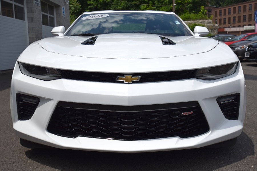 Used Chevrolet Camaro 2dr Cpe 2SS 2016 | Highline Car Connection. Waterbury, Connecticut Used Chevrolet Camaro 2dr Cpe 2SS 2016 | Highline Car Connection. Waterbury, Connecticut