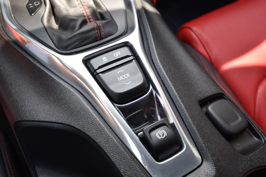 Used Chevrolet Camaro 2dr Cpe 2SS 2016 | Highline Car Connection. Waterbury, Connecticut Used Chevrolet Camaro 2dr Cpe 2SS 2016 | Highline Car Connection. Waterbury, Connecticut