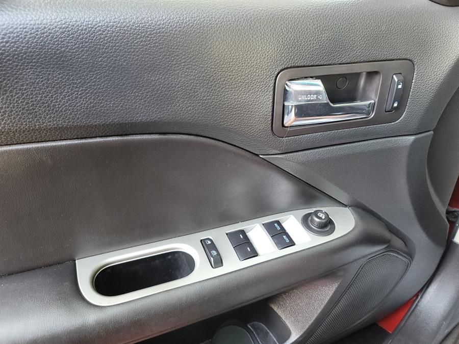 2012 Ford Fusion 4dr Sdn SEL FWD, available for sale in West Haven, Connecticut | Auto Fair Inc.. West Haven, Connecticut 2012 Ford Fusion 4dr Sdn SEL FWD, available for sale in West Haven, Connecticut | Auto Fair Inc.. West Haven, Connecticut