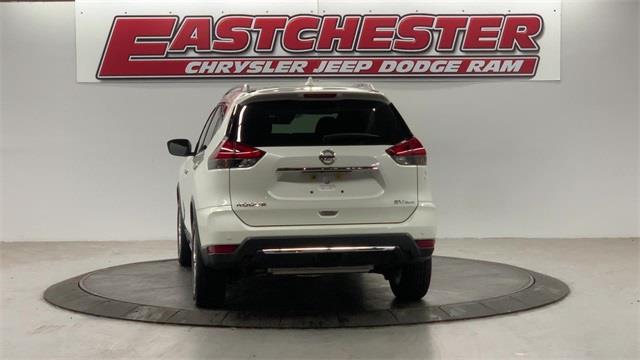 Used Nissan Rogue SV 2019 | Eastchester Motor Cars. Bronx, New York Used Nissan Rogue SV 2019 | Eastchester Motor Cars. Bronx, New York