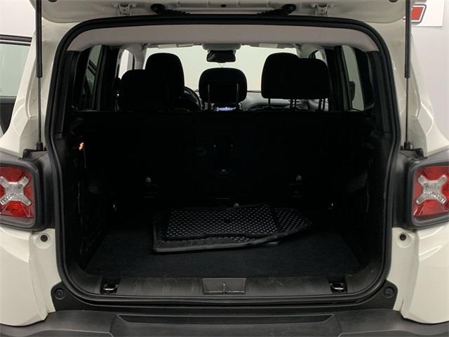 Used Jeep Renegade Latitude 2021 | Eastchester Motor Cars. Bronx, New York Used Jeep Renegade Latitude 2021 | Eastchester Motor Cars. Bronx, New York
