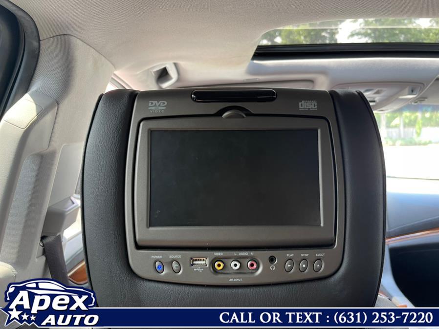 2017 Cadillac Escalade 4WD 4dr Luxury, available for sale in Selden, New York | Apex Auto. Selden, New York 2017 Cadillac Escalade 4WD 4dr Luxury, available for sale in Selden, New York | Apex Auto. Selden, New York
