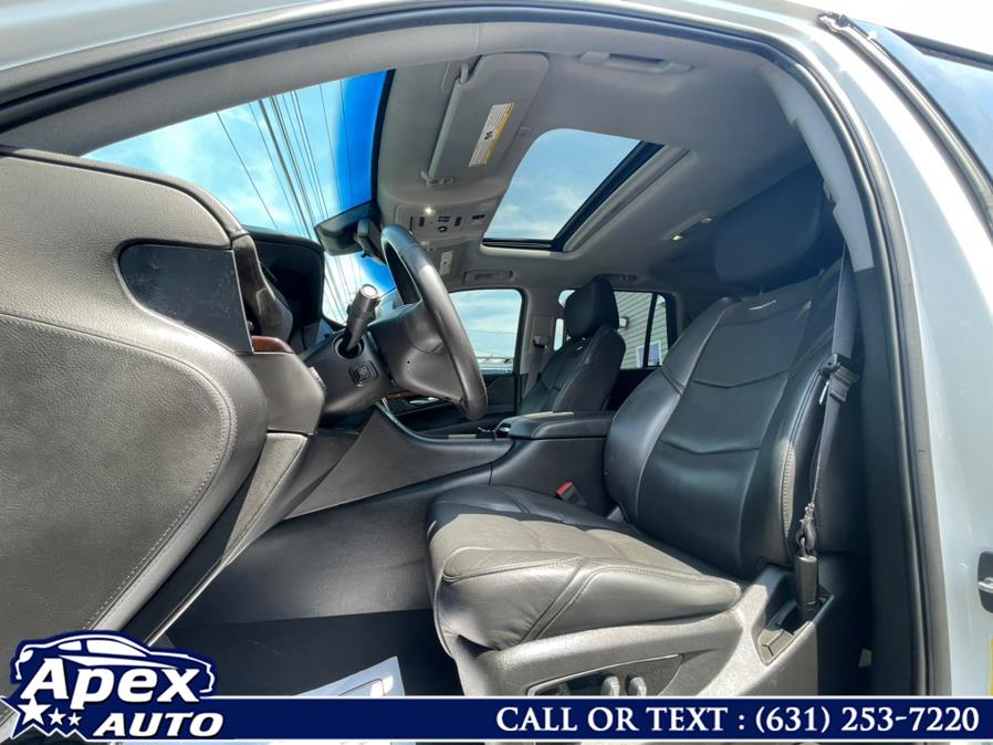 2017 Cadillac Escalade 4WD 4dr Luxury, available for sale in Selden, New York | Apex Auto. Selden, New York 2017 Cadillac Escalade 4WD 4dr Luxury, available for sale in Selden, New York | Apex Auto. Selden, New York