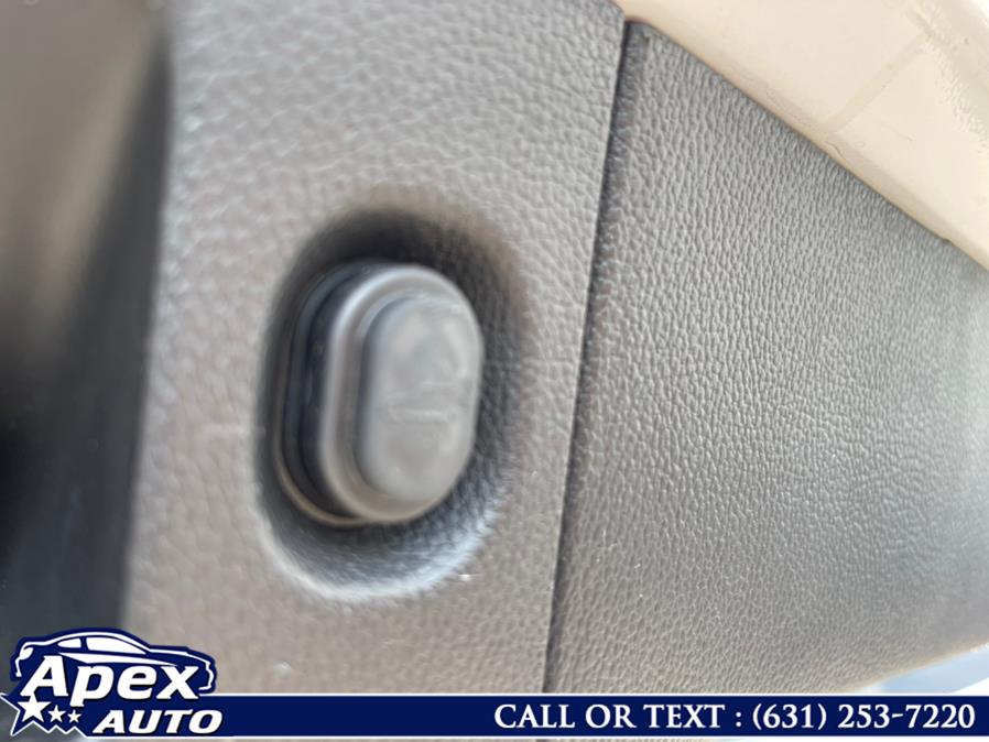 2017 Cadillac Escalade 4WD 4dr Luxury, available for sale in Selden, New York | Apex Auto. Selden, New York 2017 Cadillac Escalade 4WD 4dr Luxury, available for sale in Selden, New York | Apex Auto. Selden, New York