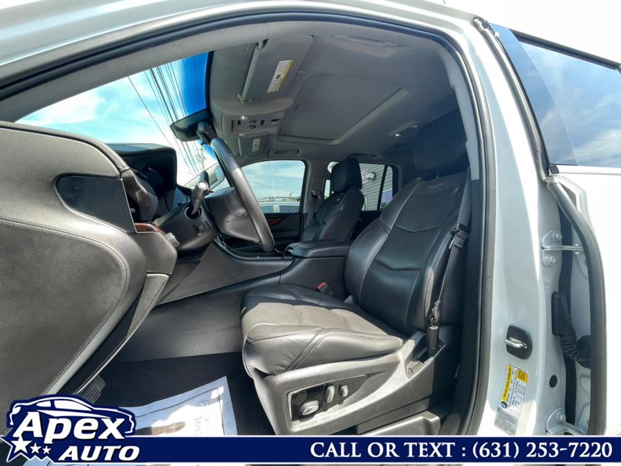 2017 Cadillac Escalade 4WD 4dr Luxury, available for sale in Selden, New York | Apex Auto. Selden, New York 2017 Cadillac Escalade 4WD 4dr Luxury, available for sale in Selden, New York | Apex Auto. Selden, New York