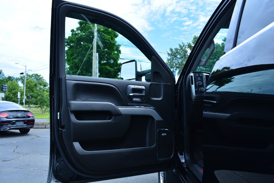 Used Chevrolet Silverado 2500HD 4WD Crew Cab 153.7" LTZ 2015 | Longmeadow Motor Cars. ENFIELD, Connecticut