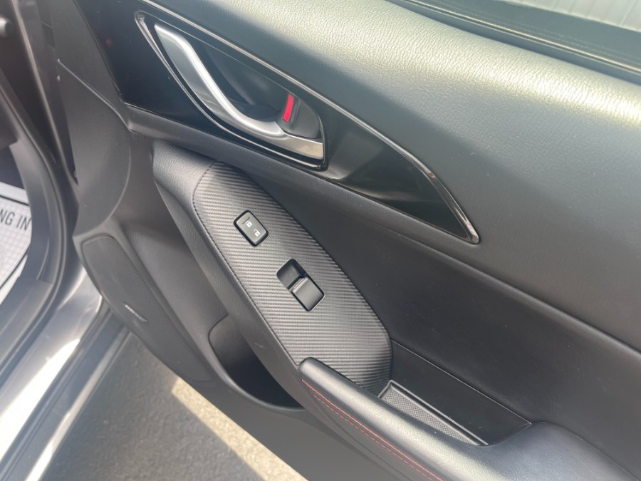 2014 Mazda Mazda3 4dr Sdn Auto S Grand Touring, available for sale in Paterson, New Jersey | DZ Automall. Paterson, New Jersey 2014 Mazda Mazda3 4dr Sdn Auto S Grand Touring, available for sale in Paterson, New Jersey | DZ Automall. Paterson, New Jersey