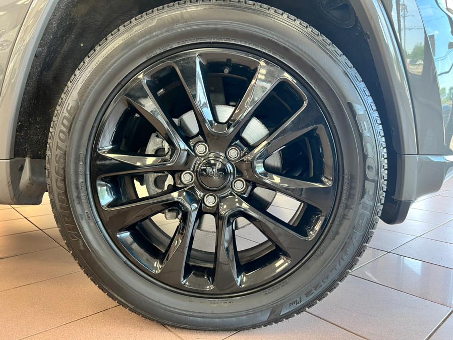 2020 Jeep Grand Cherokee ALTITUDE 4x4, available for sale in Massapequa Park, New York | Power Motors East. Massapequa Park, New York 2020 Jeep Grand Cherokee ALTITUDE 4x4, available for sale in Massapequa Park, New York | Power Motors East. Massapequa Park, New York