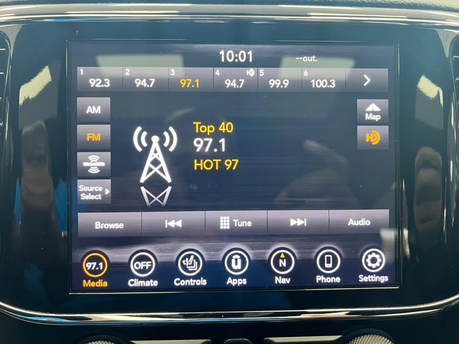 2020 Jeep Grand Cherokee ALTITUDE 4x4, available for sale in Massapequa Park, New York | Power Motors East. Massapequa Park, New York 2020 Jeep Grand Cherokee ALTITUDE 4x4, available for sale in Massapequa Park, New York | Power Motors East. Massapequa Park, New York