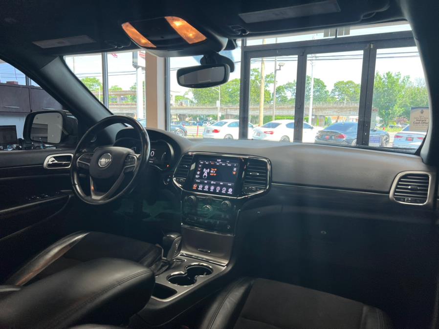 2020 Jeep Grand Cherokee ALTITUDE 4x4, available for sale in Massapequa Park, New York | Power Motors East. Massapequa Park, New York 2020 Jeep Grand Cherokee ALTITUDE 4x4, available for sale in Massapequa Park, New York | Power Motors East. Massapequa Park, New York
