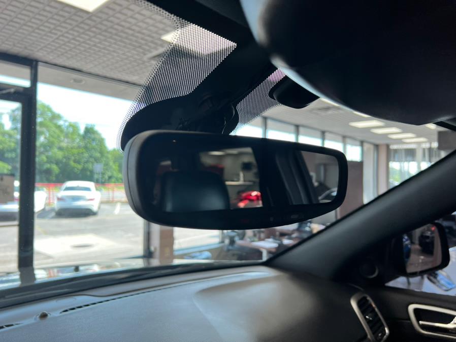 2020 Jeep Grand Cherokee ALTITUDE 4x4, available for sale in Massapequa Park, New York | Power Motors East. Massapequa Park, New York 2020 Jeep Grand Cherokee ALTITUDE 4x4, available for sale in Massapequa Park, New York | Power Motors East. Massapequa Park, New York