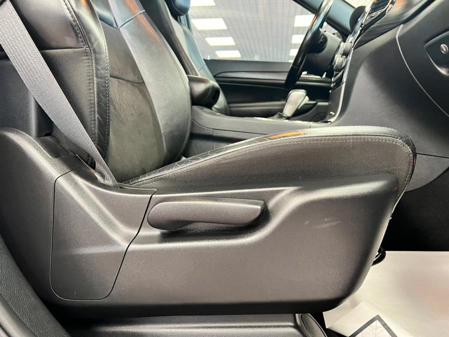 2020 Jeep Grand Cherokee ALTITUDE 4x4, available for sale in Massapequa Park, New York | Power Motors East. Massapequa Park, New York 2020 Jeep Grand Cherokee ALTITUDE 4x4, available for sale in Massapequa Park, New York | Power Motors East. Massapequa Park, New York
