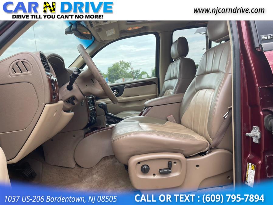 Used GMC Envoy SLE 4WD 2004 | Car N Drive. Bordentown, New Jersey Used GMC Envoy SLE 4WD 2004 | Car N Drive. Bordentown, New Jersey