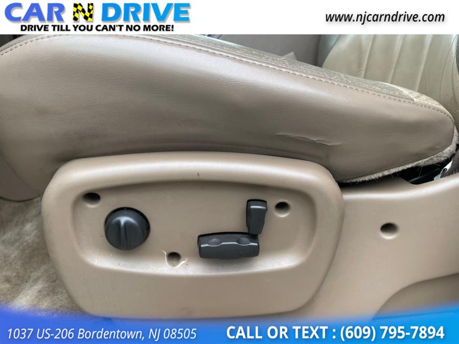 Used GMC Envoy SLE 4WD 2004 | Car N Drive. Bordentown, New Jersey Used GMC Envoy SLE 4WD 2004 | Car N Drive. Bordentown, New Jersey