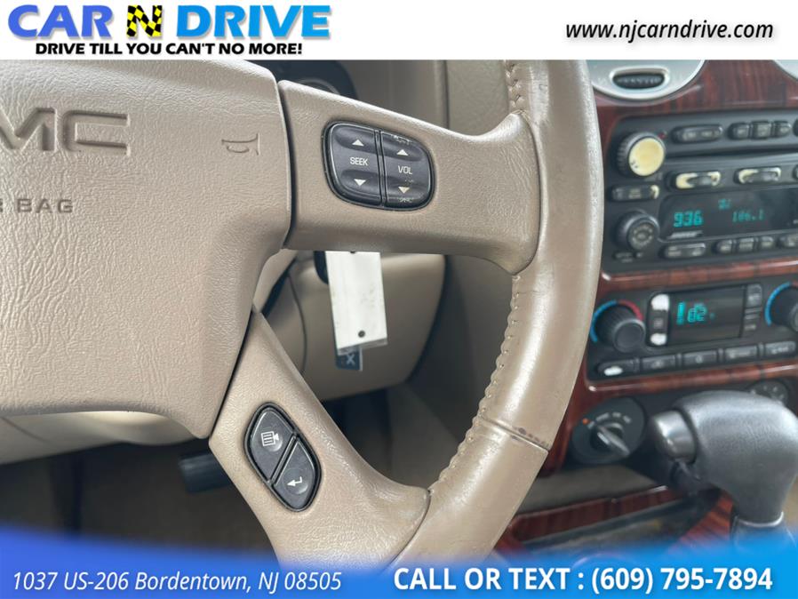 Used GMC Envoy SLE 4WD 2004 | Car N Drive. Bordentown, New Jersey Used GMC Envoy SLE 4WD 2004 | Car N Drive. Bordentown, New Jersey