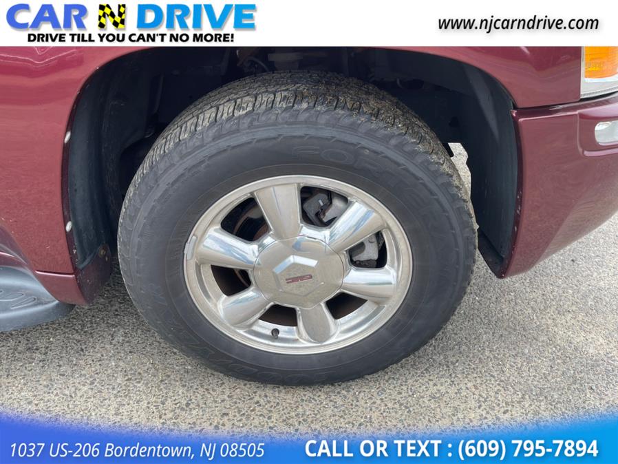 Used GMC Envoy SLE 4WD 2004 | Car N Drive. Bordentown, New Jersey Used GMC Envoy SLE 4WD 2004 | Car N Drive. Bordentown, New Jersey