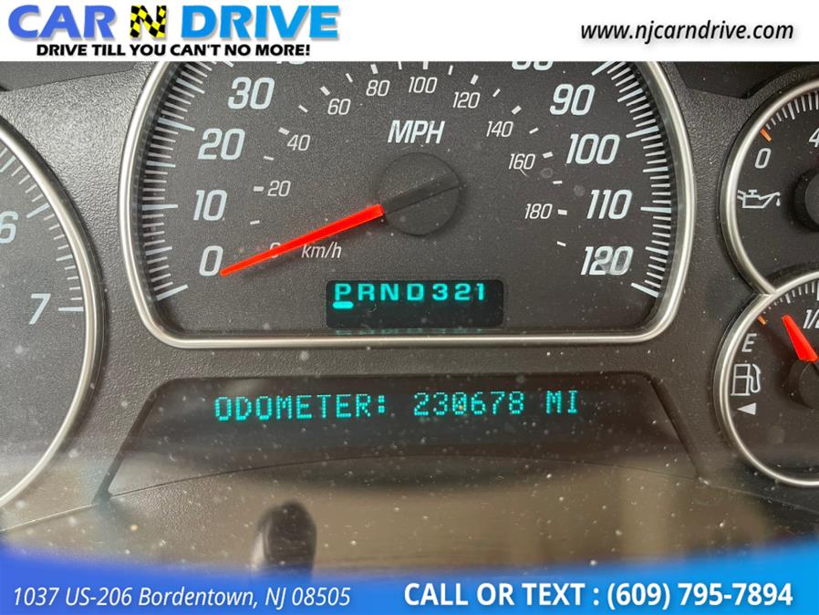 Used GMC Envoy SLE 4WD 2004 | Car N Drive. Bordentown, New Jersey Used GMC Envoy SLE 4WD 2004 | Car N Drive. Bordentown, New Jersey