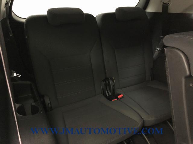 Used Kia Sorento AWD 4dr 3.3L LX 2016 | J&M Automotive Sls&Svc LLC. Naugatuck, Connecticut Used Kia Sorento AWD 4dr 3.3L LX 2016 | J&M Automotive Sls&Svc LLC. Naugatuck, Connecticut