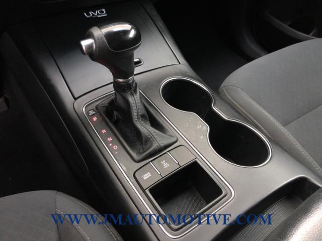 Used Kia Sorento AWD 4dr 3.3L LX 2016 | J&M Automotive Sls&Svc LLC. Naugatuck, Connecticut Used Kia Sorento AWD 4dr 3.3L LX 2016 | J&M Automotive Sls&Svc LLC. Naugatuck, Connecticut