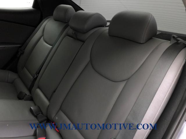 2015 Hyundai Elantra 4dr Sdn Auto Limited PZEV, available for sale in Naugatuck, Connecticut | J&M Automotive Sls&Svc LLC. Naugatuck, Connecticut 2015 Hyundai Elantra 4dr Sdn Auto Limited PZEV, available for sale in Naugatuck, Connecticut | J&M Automotive Sls&Svc LLC. Naugatuck, Connecticut