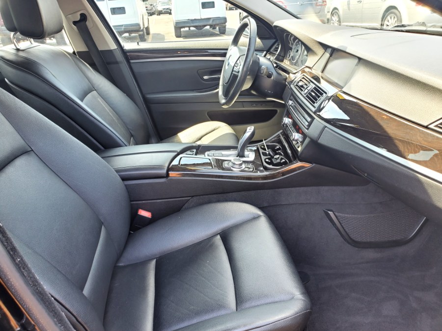 Used BMW 5 Series 4dr Sdn 535i xDrive AWD 2013 | Band of Brothers. Hyde Park, Massachusetts Used BMW 5 Series 4dr Sdn 535i xDrive AWD 2013 | Band of Brothers. Hyde Park, Massachusetts