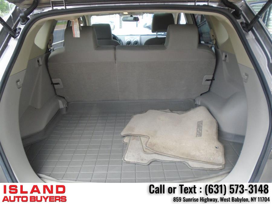Used Nissan Rogue SV AWD 4dr Crossover 2011 | Island Auto Buyers. West Babylon, New York Used Nissan Rogue SV AWD 4dr Crossover 2011 | Island Auto Buyers. West Babylon, New York