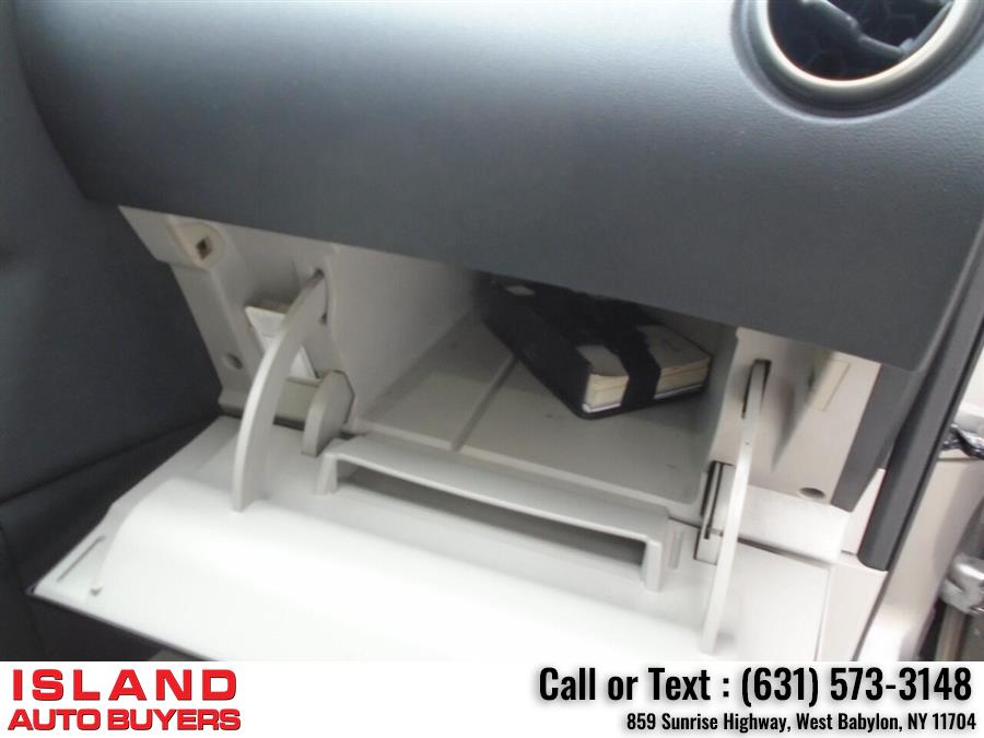 Used Nissan Rogue SV AWD 4dr Crossover 2011 | Island Auto Buyers. West Babylon, New York Used Nissan Rogue SV AWD 4dr Crossover 2011 | Island Auto Buyers. West Babylon, New York