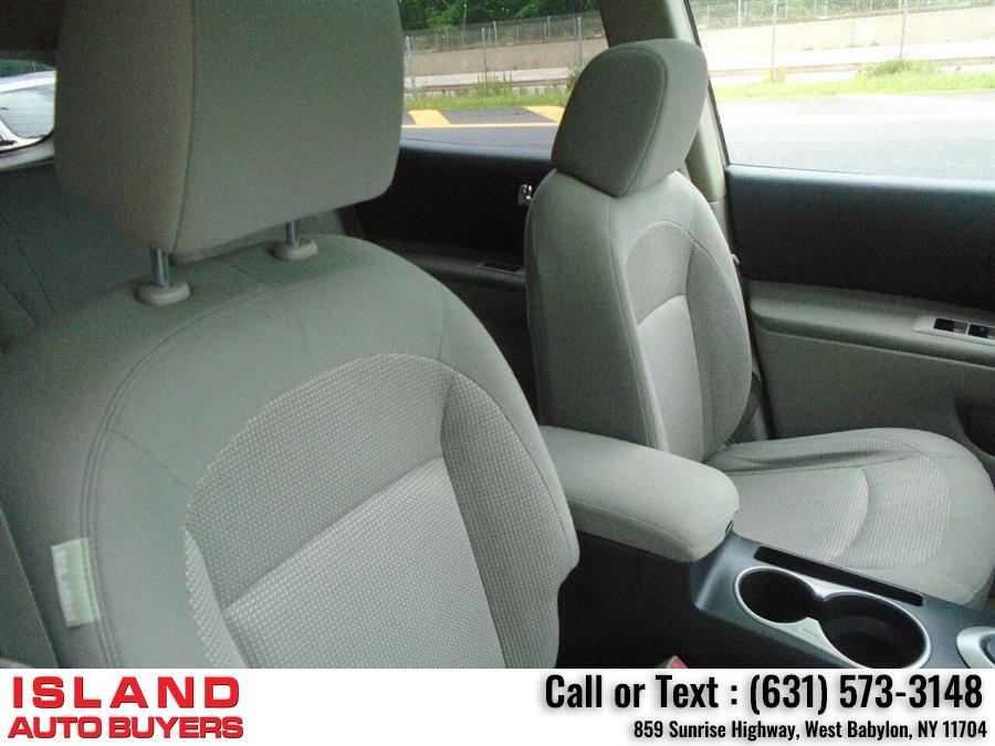 Used Nissan Rogue SV AWD 4dr Crossover 2011 | Island Auto Buyers. West Babylon, New York Used Nissan Rogue SV AWD 4dr Crossover 2011 | Island Auto Buyers. West Babylon, New York