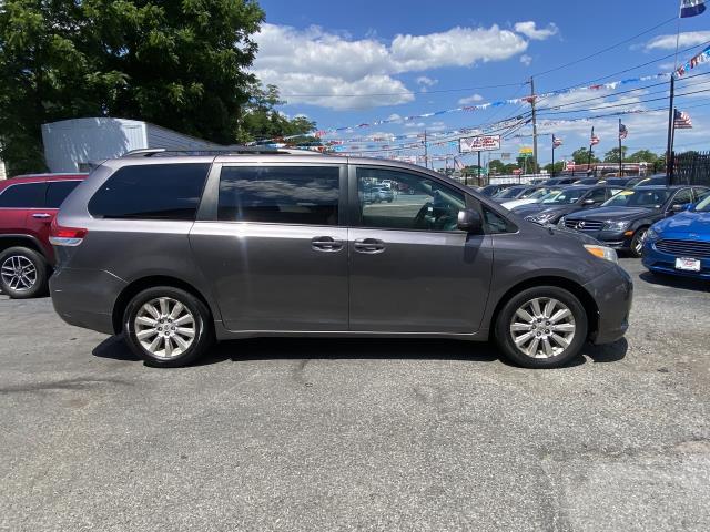 Used Toyota Sienna 5dr 7-Pass Van V6 LE AWD (Natl) 2011 | Long Island Car Loan. Babylon, New York Used Toyota Sienna 5dr 7-Pass Van V6 LE AWD (Natl) 2011 | Long Island Car Loan. Babylon, New York
