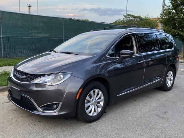 Used Chrysler Pacifica Touring L 2019 | Eastchester Motor Cars. Bronx, New York Used Chrysler Pacifica Touring L 2019 | Eastchester Motor Cars. Bronx, New York