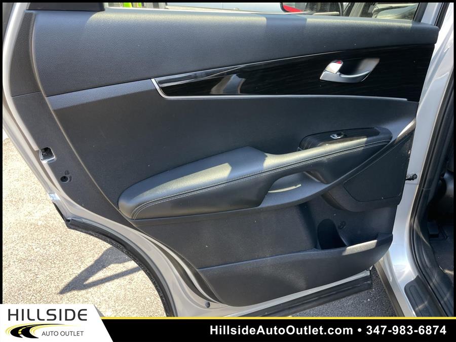 Used Kia Sorento LX 2020 | Hillside Auto Outlet. Jamaica, New York Used Kia Sorento LX 2020 | Hillside Auto Outlet. Jamaica, New York