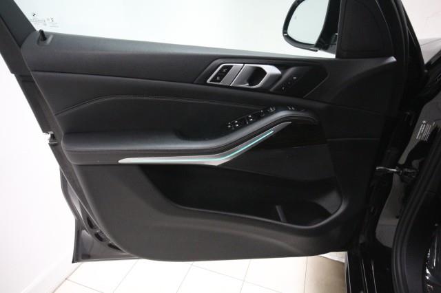 2019 BMW X5 xDrive 40i w/ Navi & rearCam, available for sale in Maple Shade, New Jersey | Car Revolution. Maple Shade, New Jersey 2019 BMW X5 xDrive 40i w/ Navi & rearCam, available for sale in Maple Shade, New Jersey | Car Revolution. Maple Shade, New Jersey