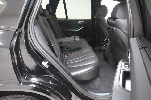 2019 BMW X5 xDrive 40i w/ Navi & rearCam, available for sale in Maple Shade, New Jersey | Car Revolution. Maple Shade, New Jersey 2019 BMW X5 xDrive 40i w/ Navi & rearCam, available for sale in Maple Shade, New Jersey | Car Revolution. Maple Shade, New Jersey