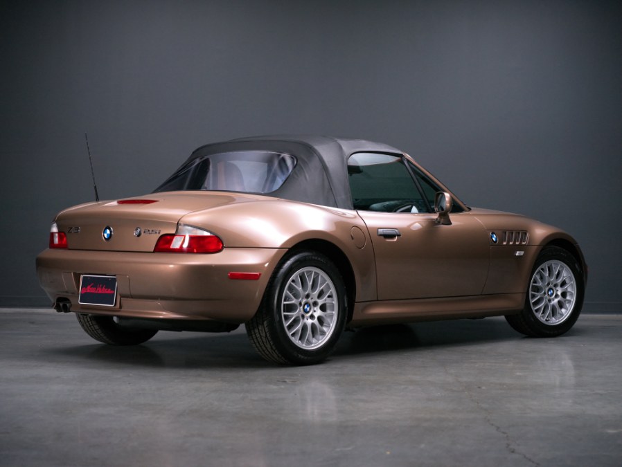 2002 BMW Z3 Z3 2dr Roadster 2.5i, available for sale in North Salem, New York | Meccanic Shop North Inc. North Salem, New York 2002 BMW Z3 Z3 2dr Roadster 2.5i, available for sale in North Salem, New York | Meccanic Shop North Inc. North Salem, New York
